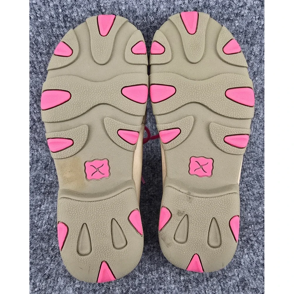 Twisted X Driving Moc Girls 3.5M Tan Pink Breast Cancer Awareness Western School